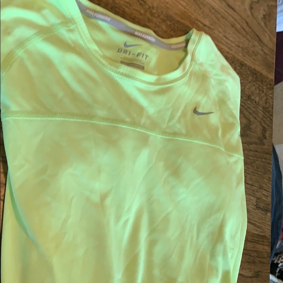 Nike Tops - Nike running top